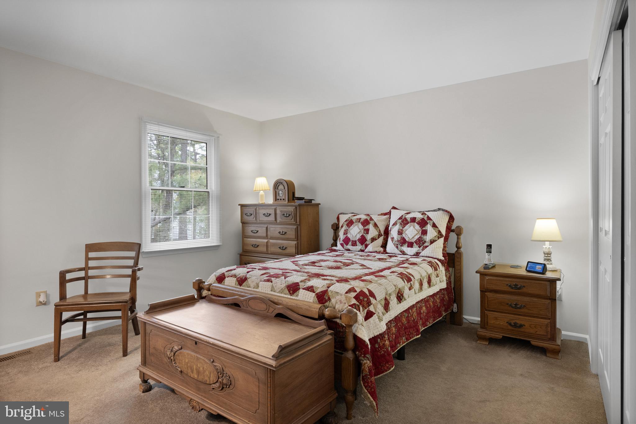 8 Picadilly Cir