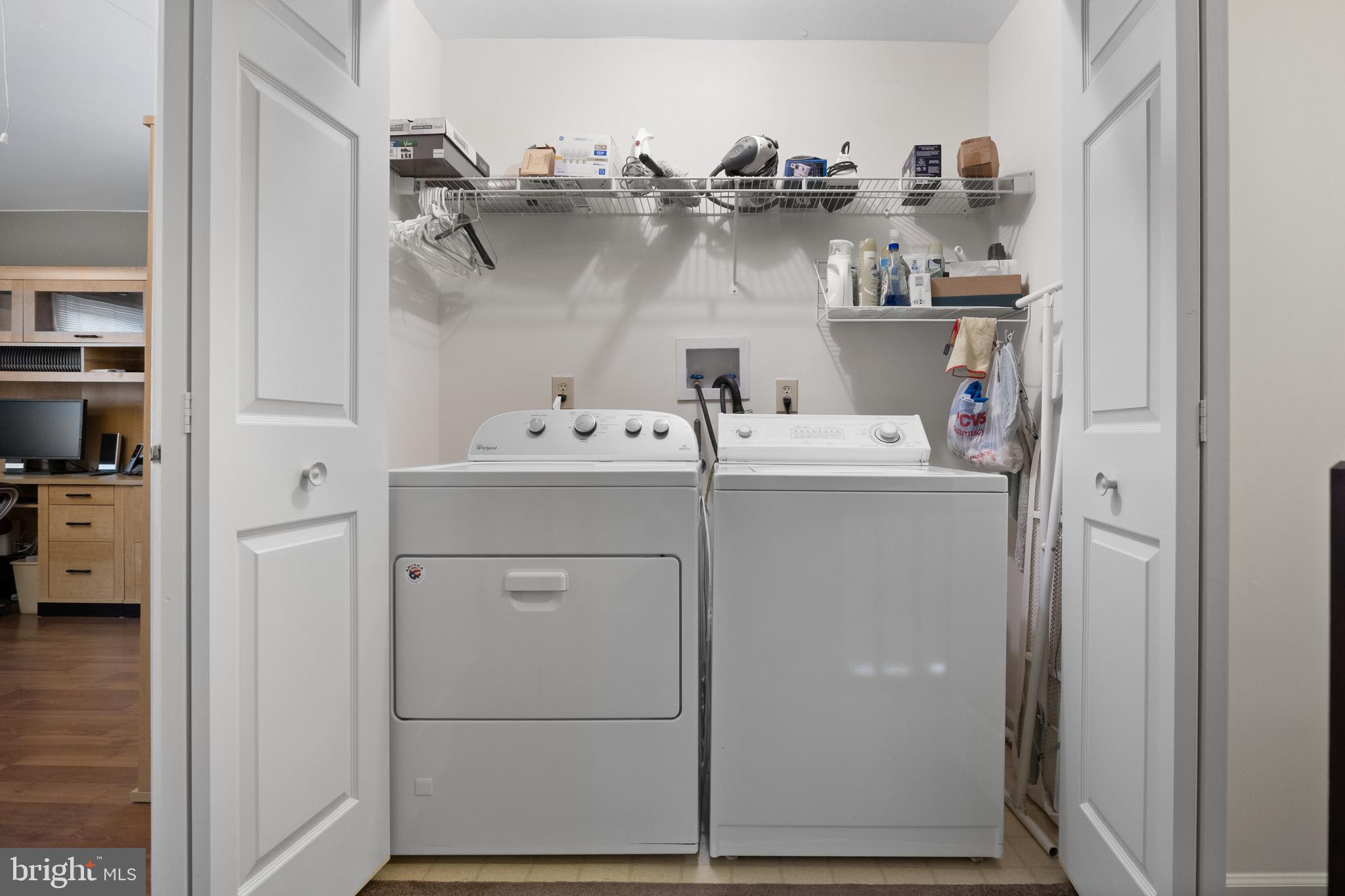 8 Picadilly Cir
