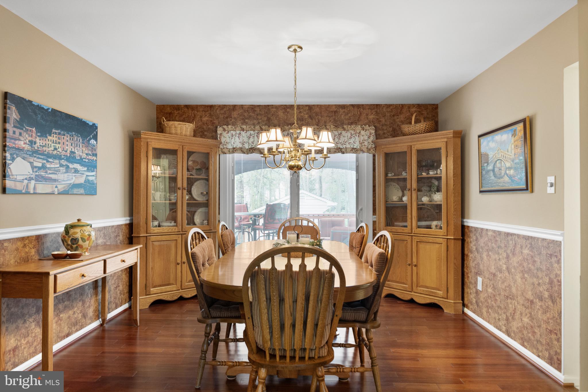 8 Picadilly Cir