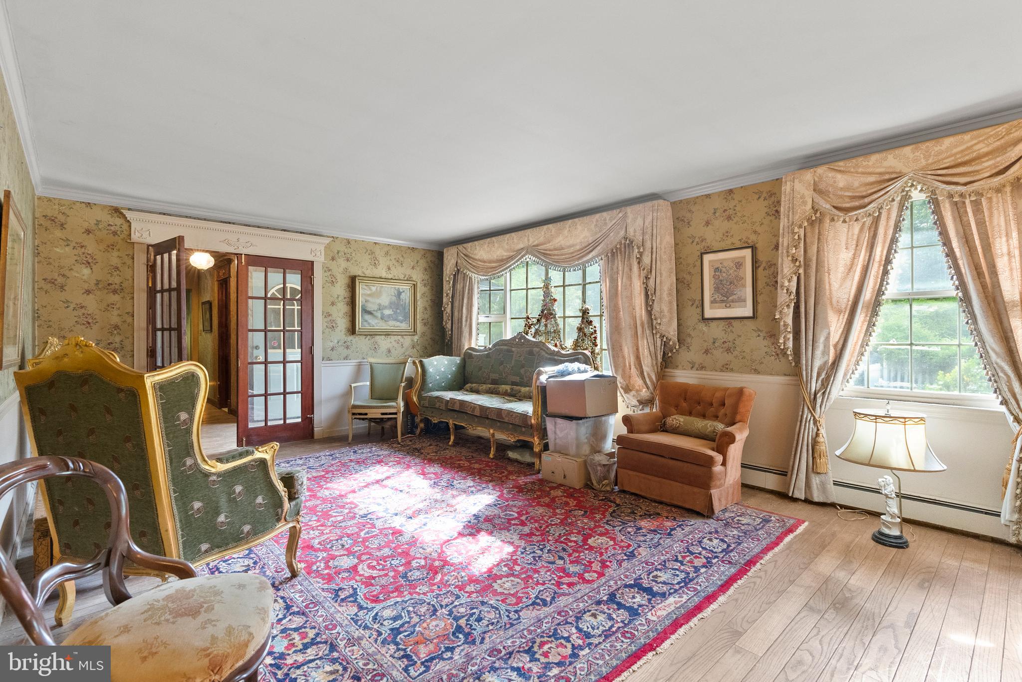 305 Hopewell Rd