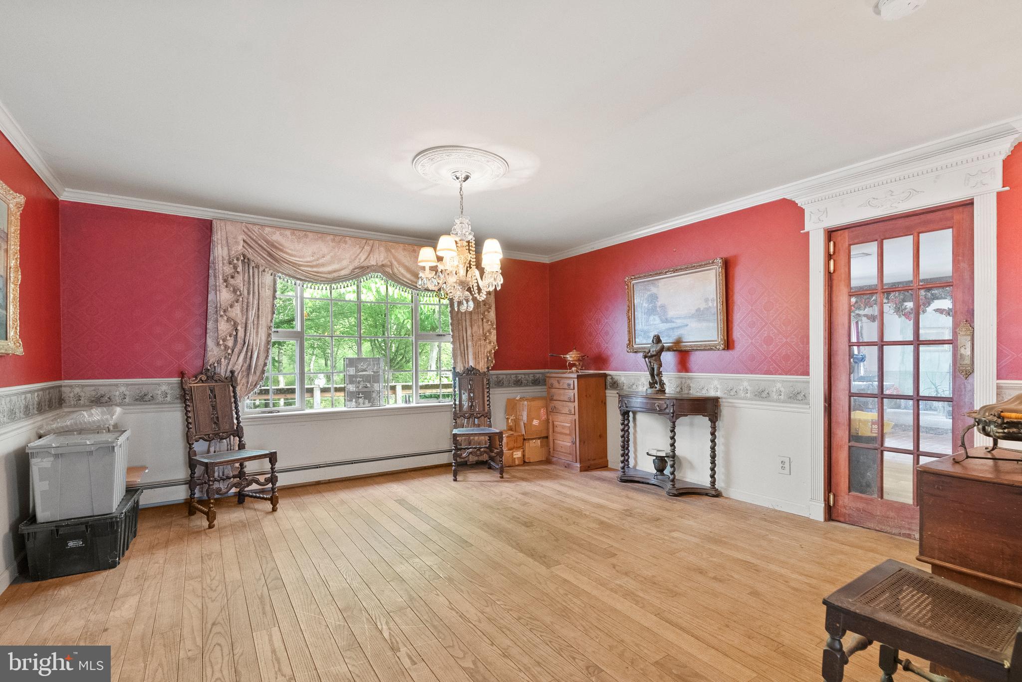 305 Hopewell Rd
