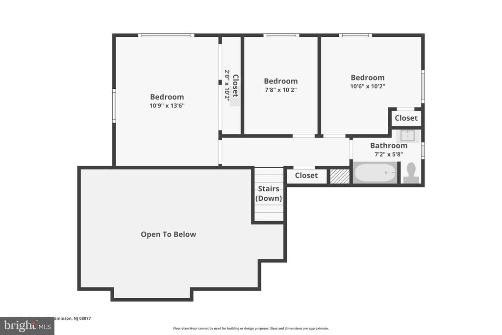 1511 GLENVIEW DRIVE