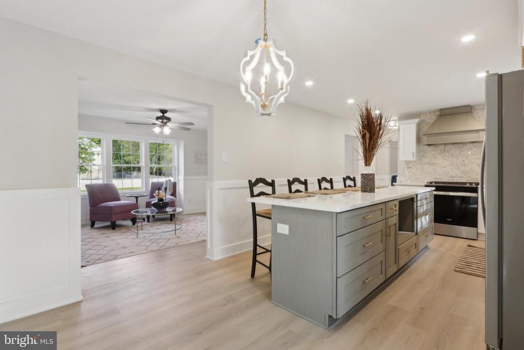 43 Knox Blvd