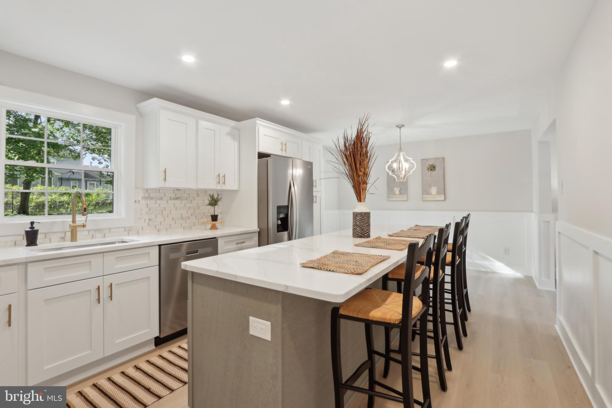 43 Knox Blvd