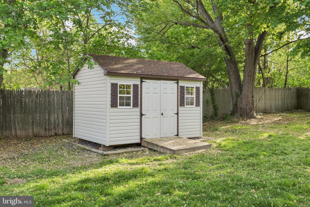 43 Knox Blvd