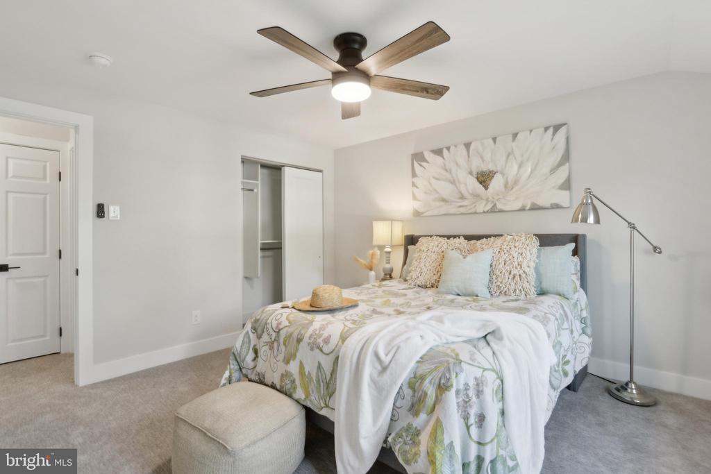 43 Knox Blvd