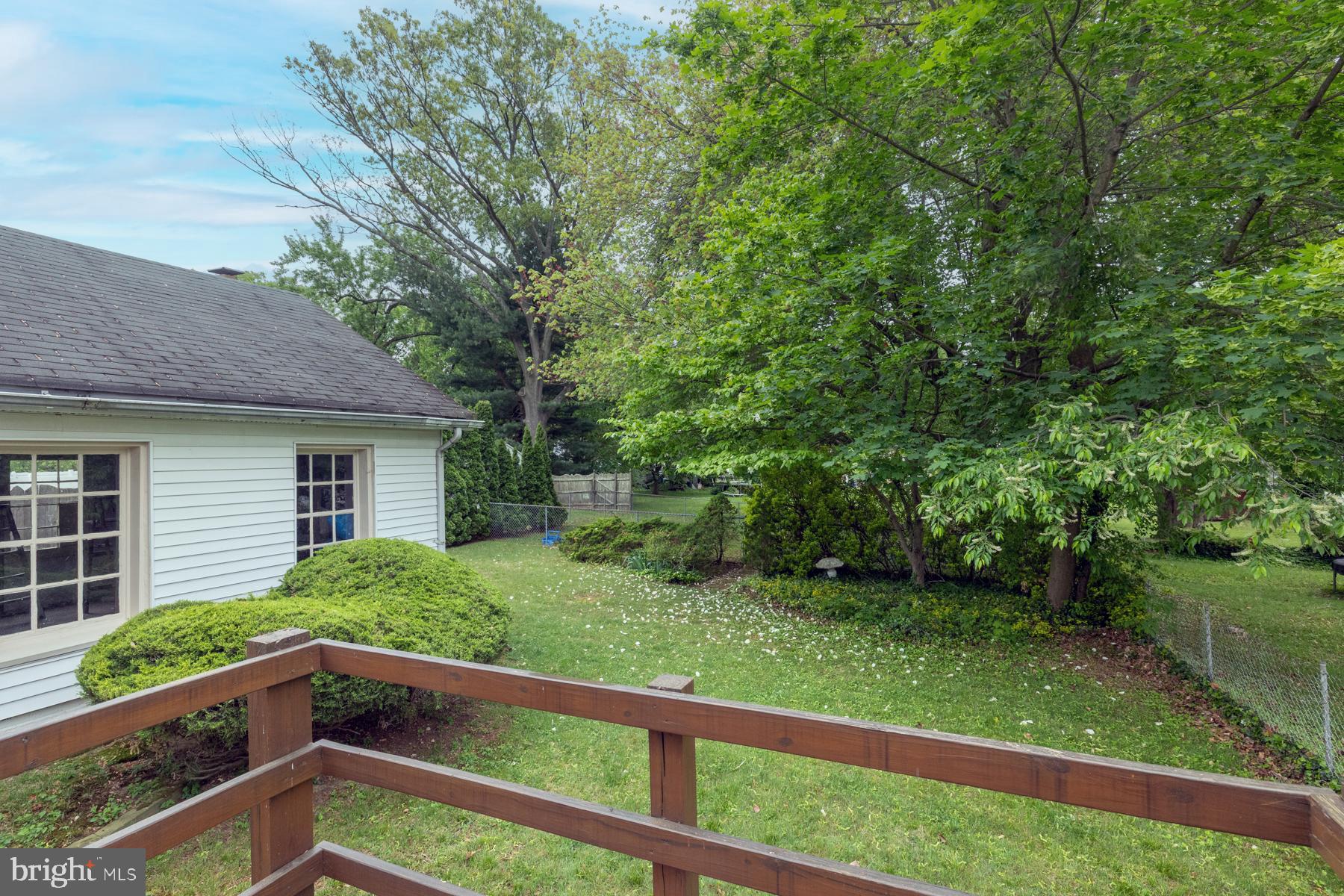 50 W GRADWELL AVENUE