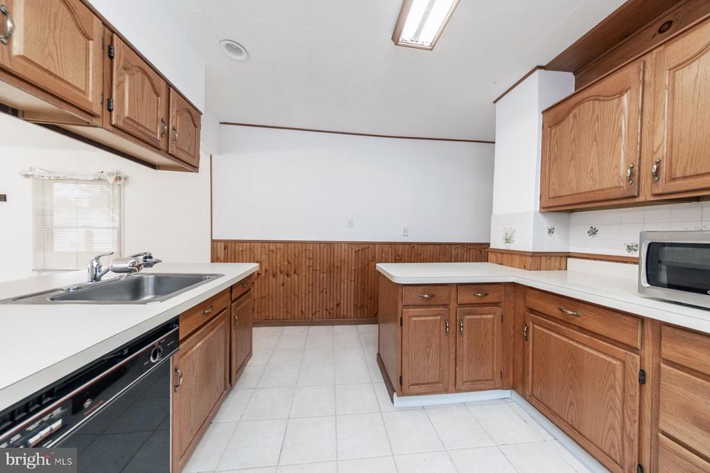 50 W GRADWELL AVENUE
