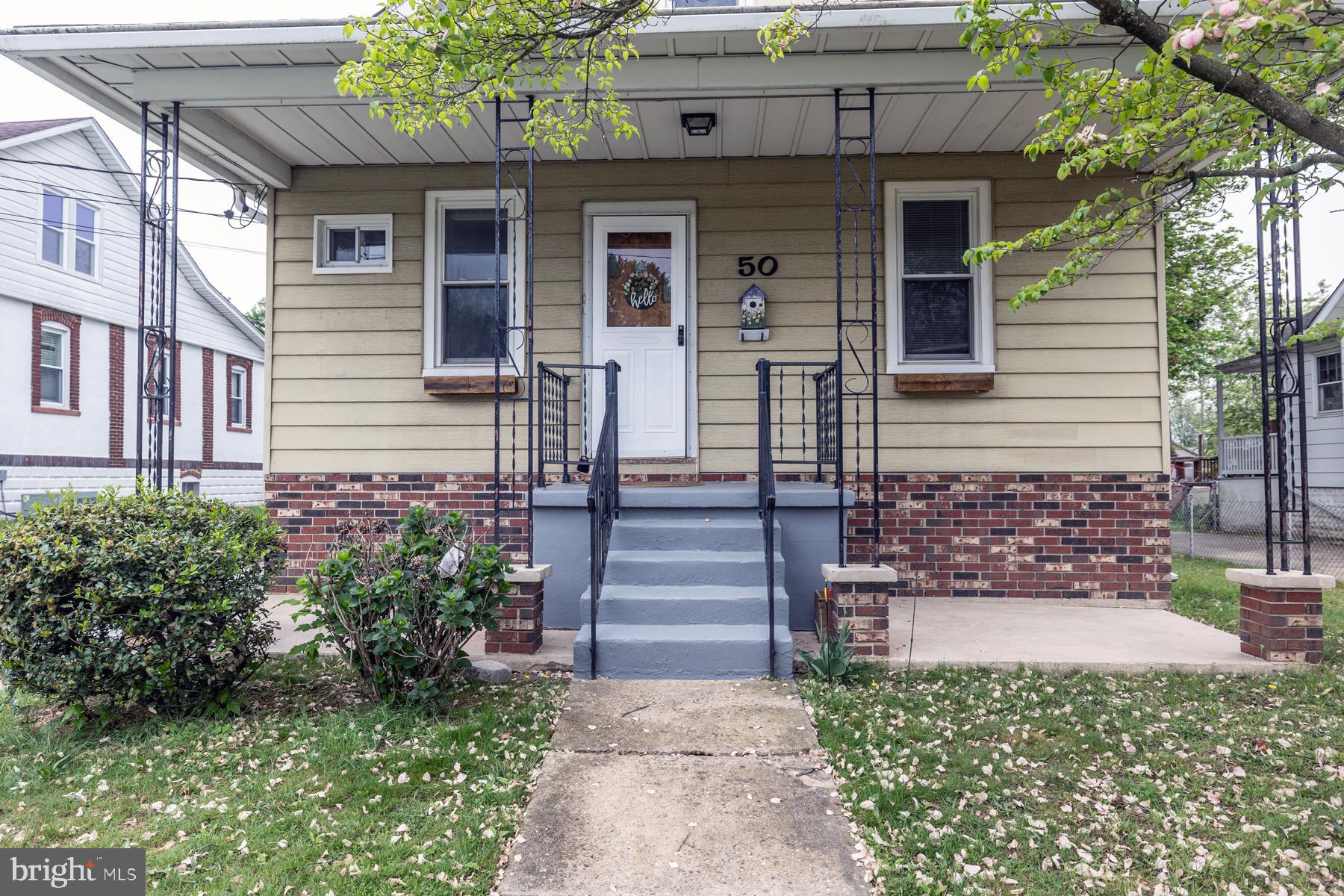 50 W GRADWELL AVENUE