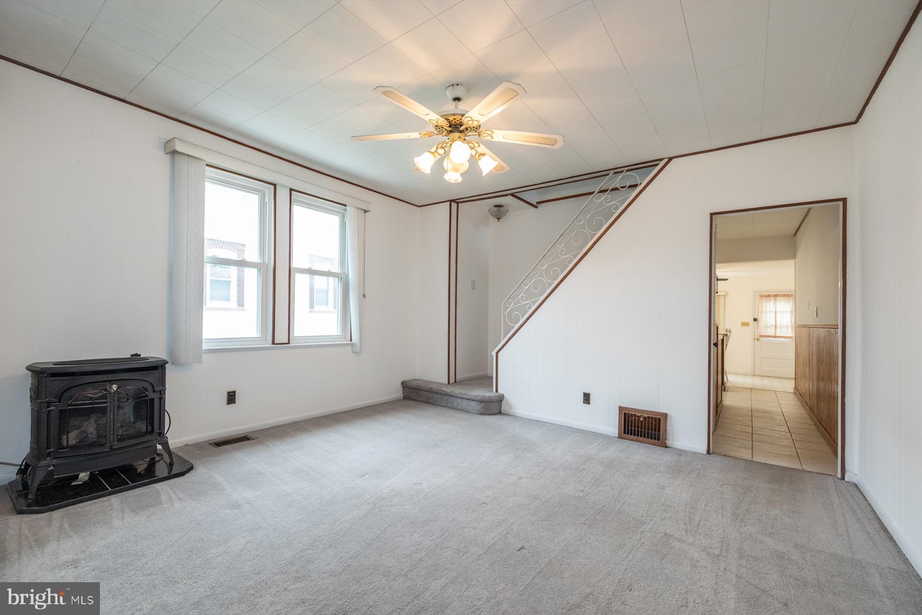 50 W GRADWELL AVENUE