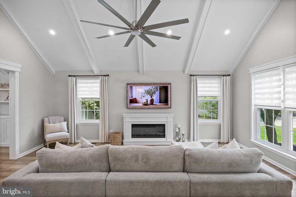 3 Durness Ct
