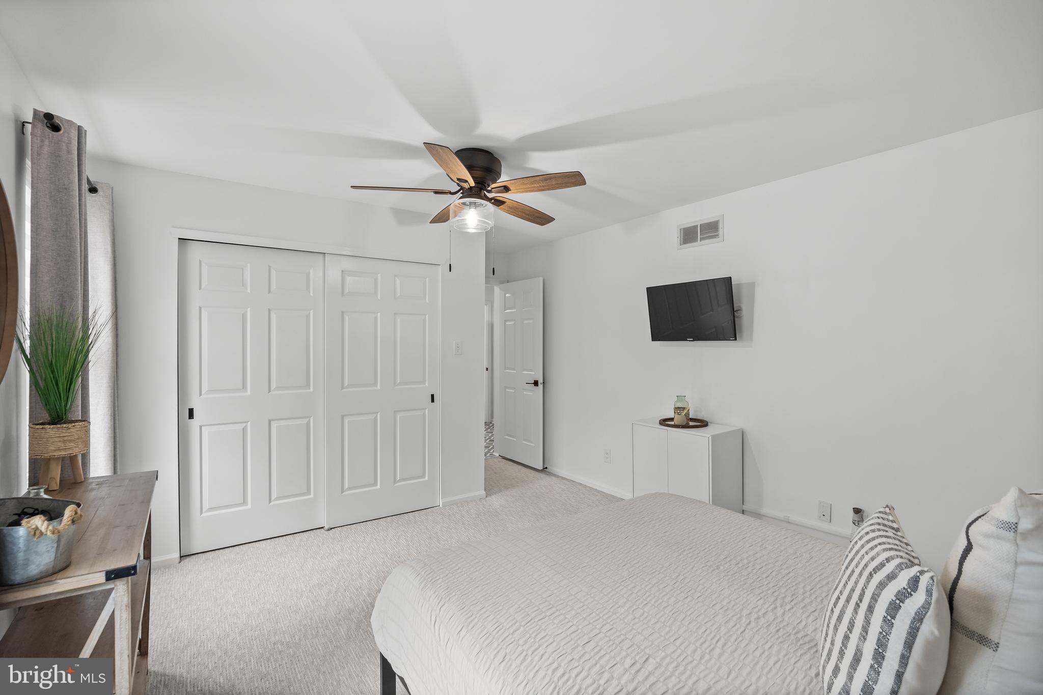 3 Durness Ct
