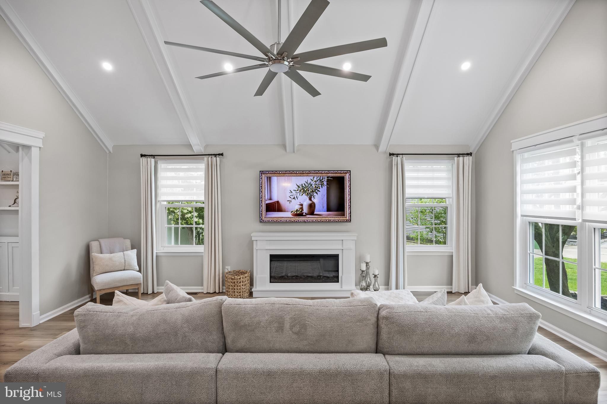 3 Durness Ct