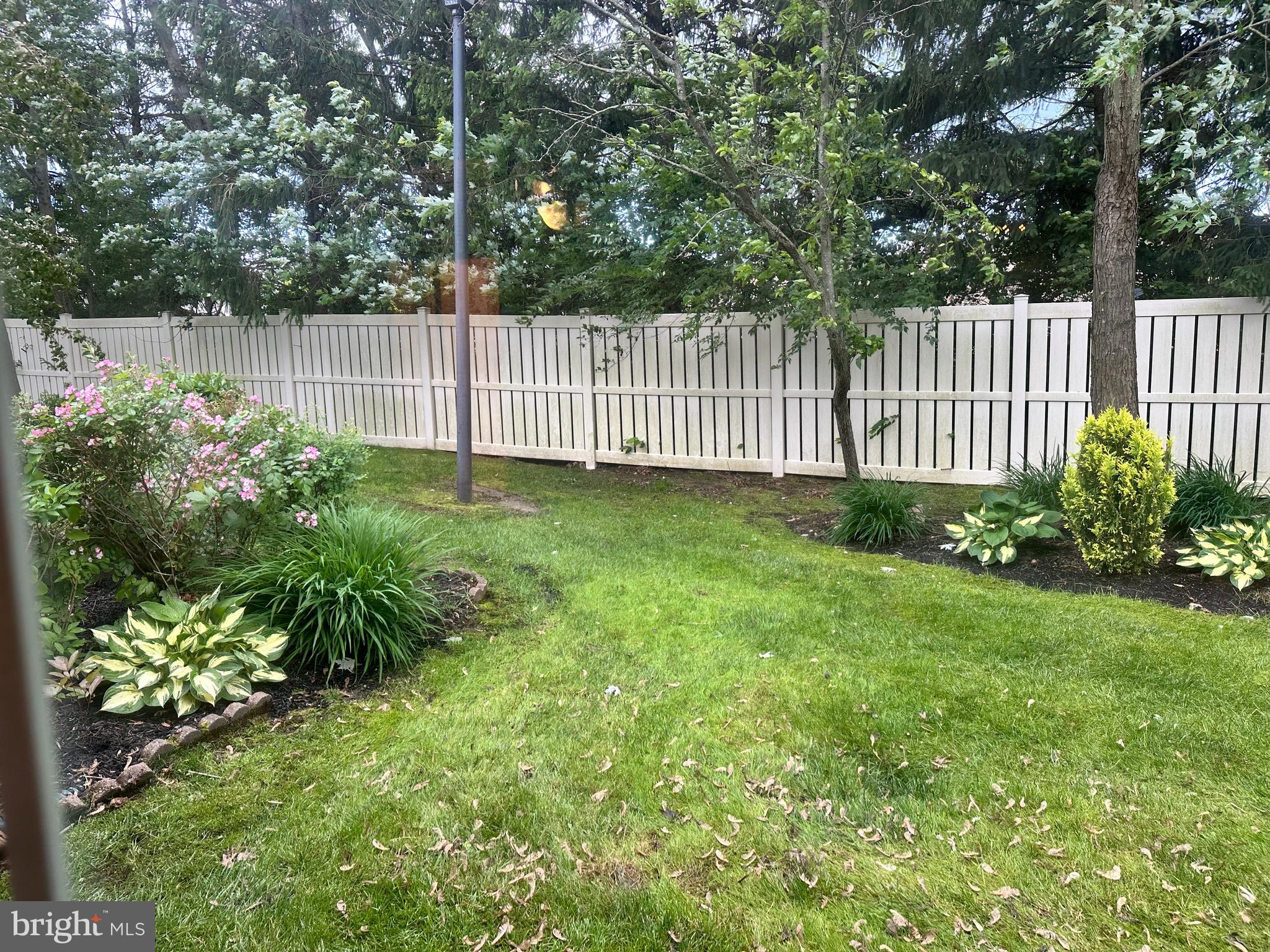 1341 THORNWOOD DRIVE