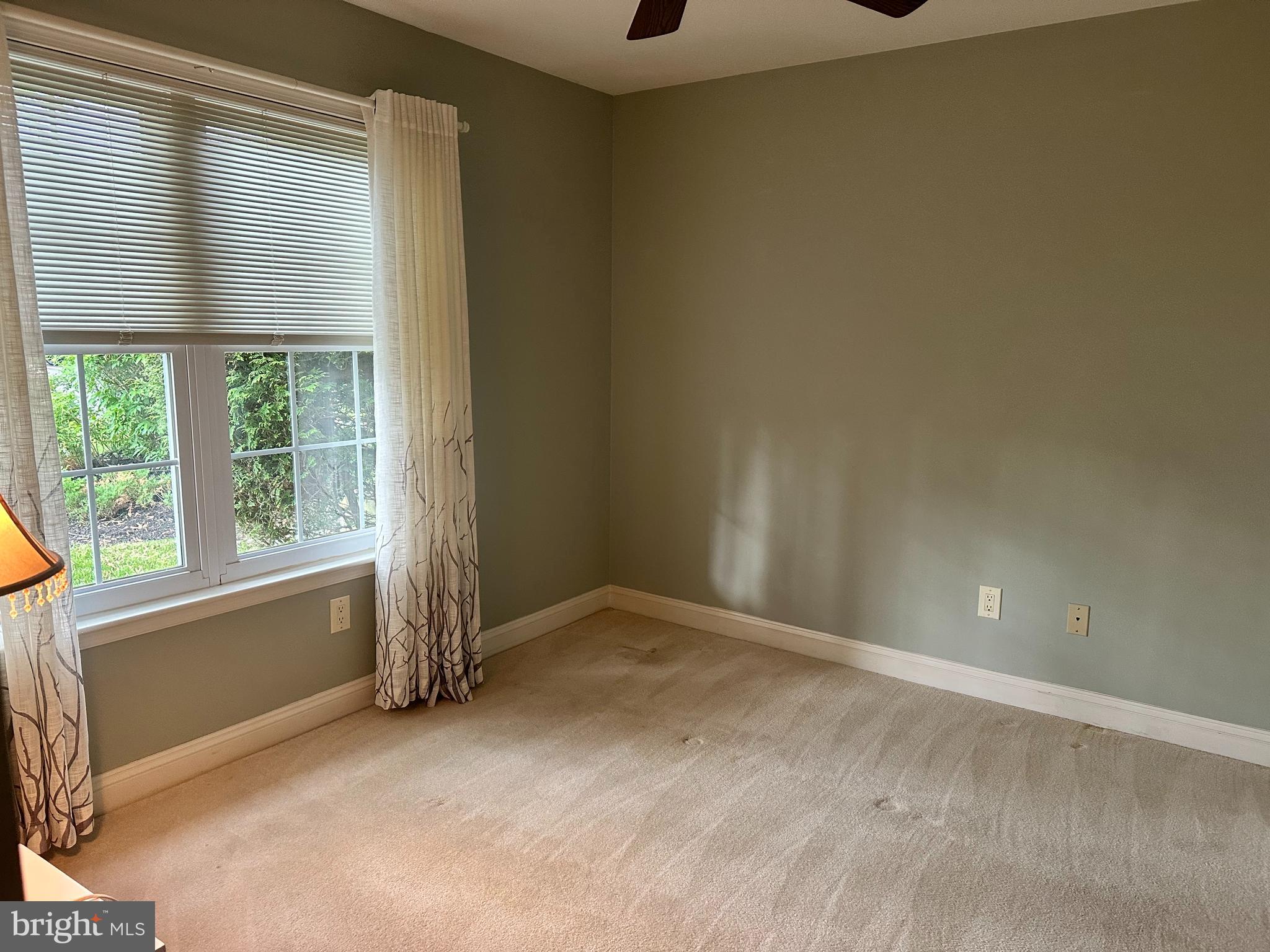 1341 THORNWOOD DRIVE