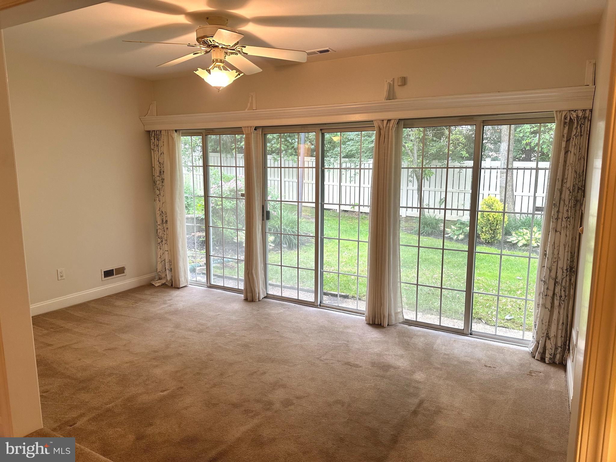 1341 THORNWOOD DRIVE