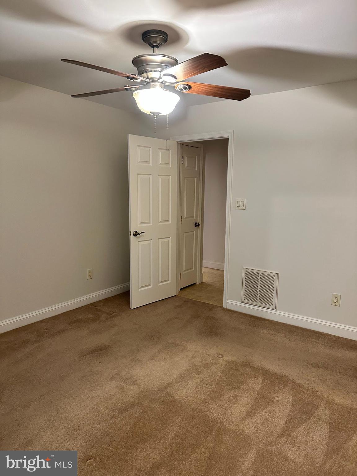 1341 THORNWOOD DRIVE