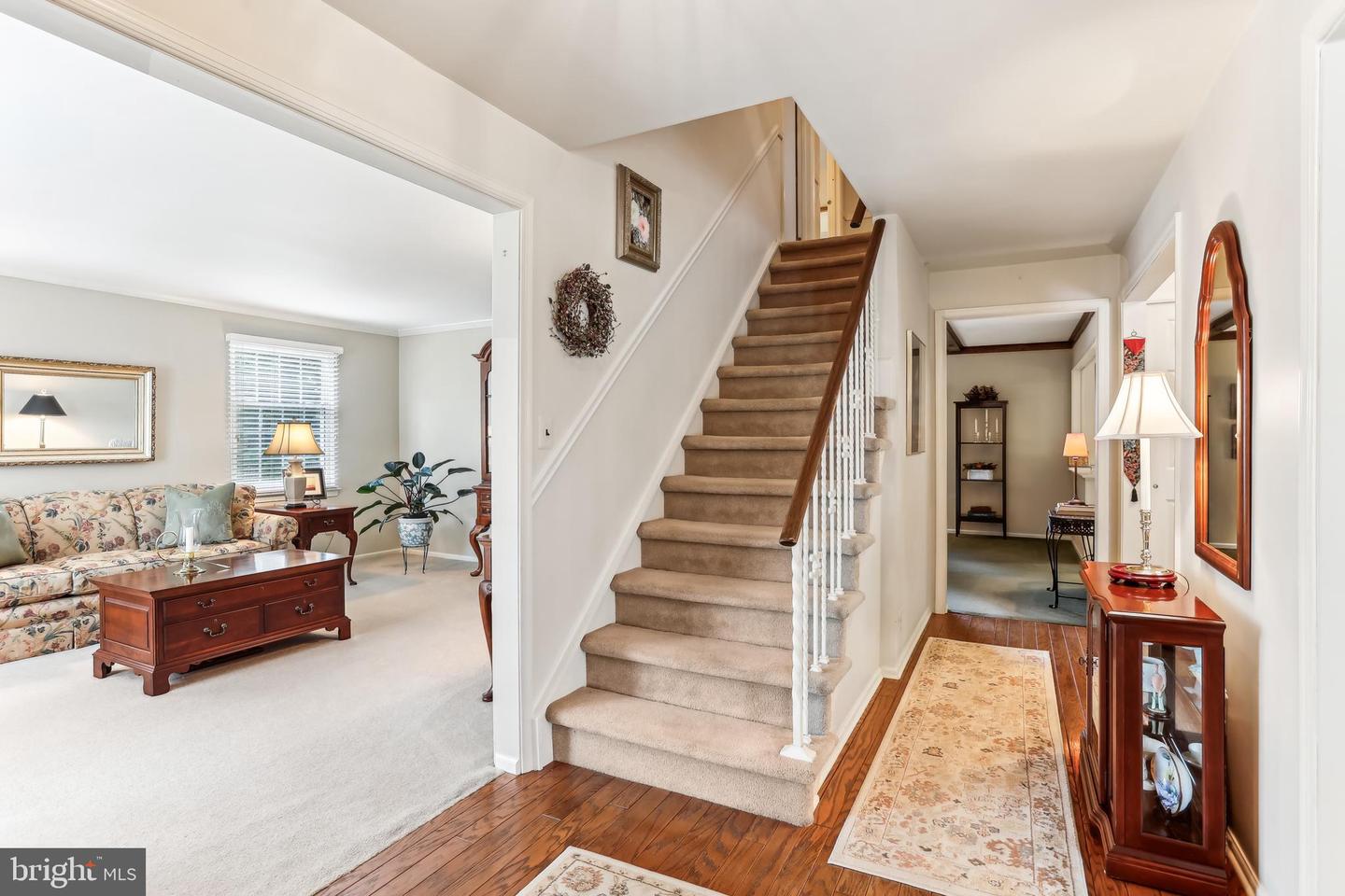 48 Yale Rd
