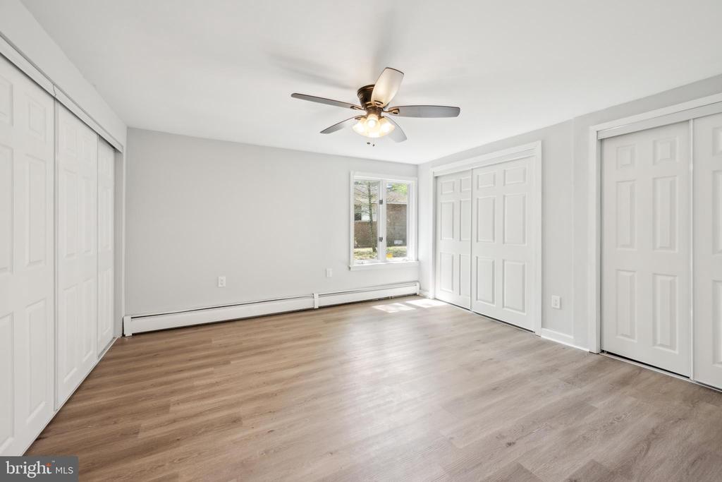 47 LAKEVIEW DRIVE