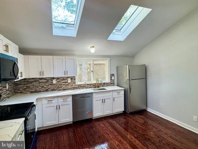 47 LAKEVIEW DRIVE