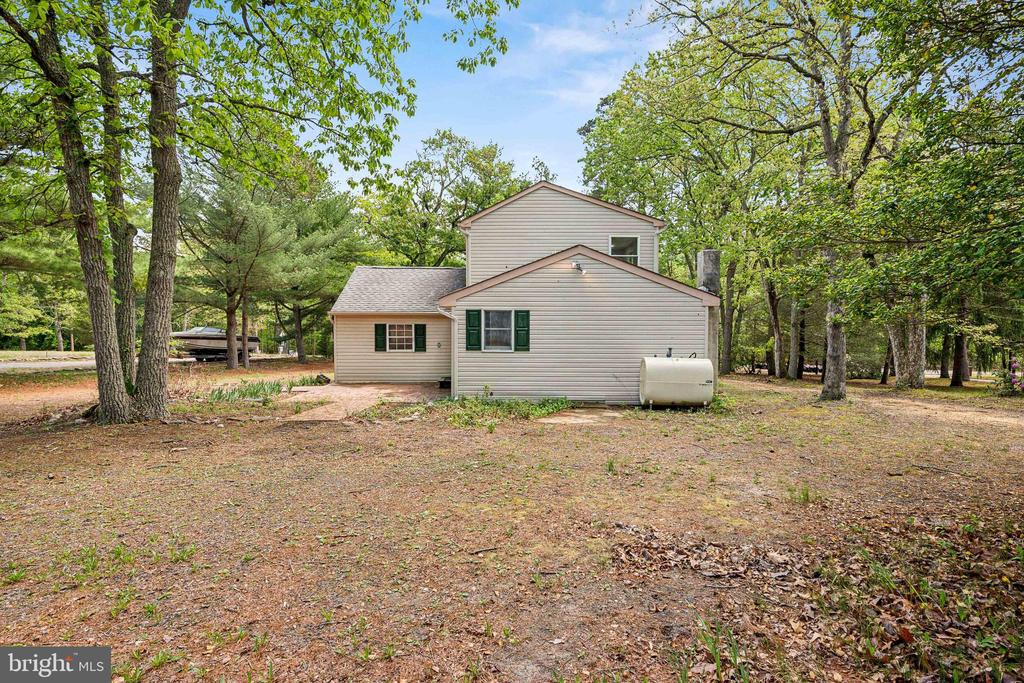 47 LAKEVIEW DRIVE