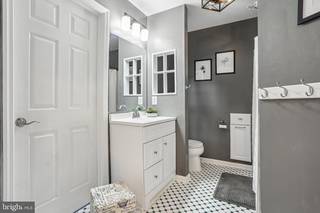 131 Harrogate Dr