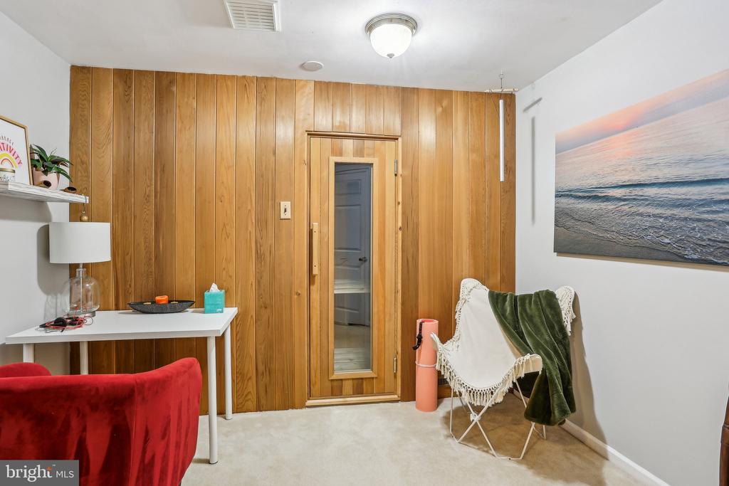 131 Harrogate Dr