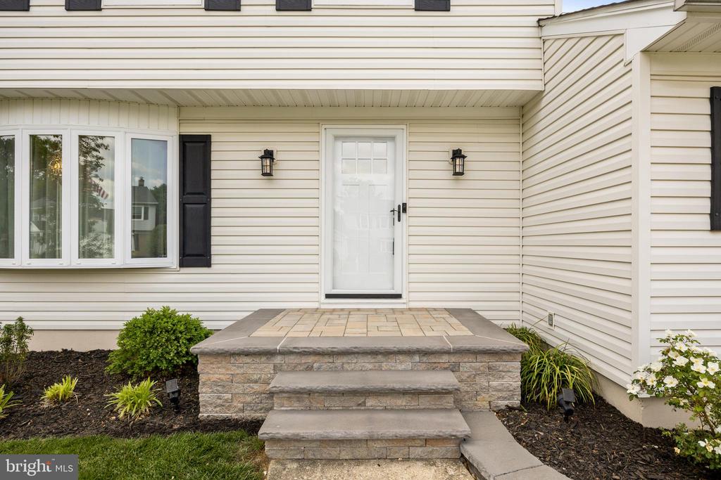 52 Yale Rd