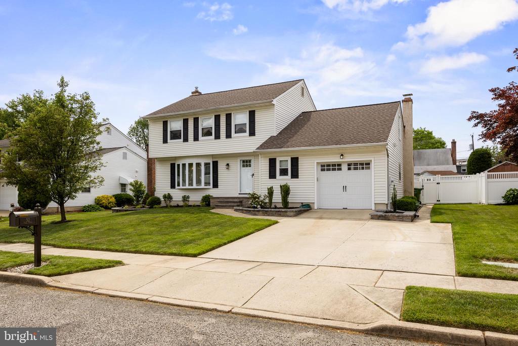 52 Yale Rd