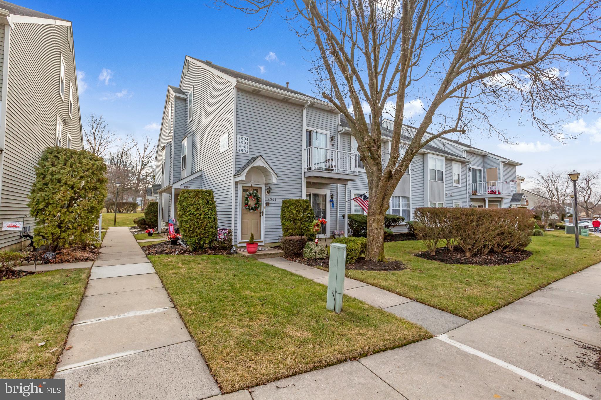 4903 ADELAIDE DRIVE A