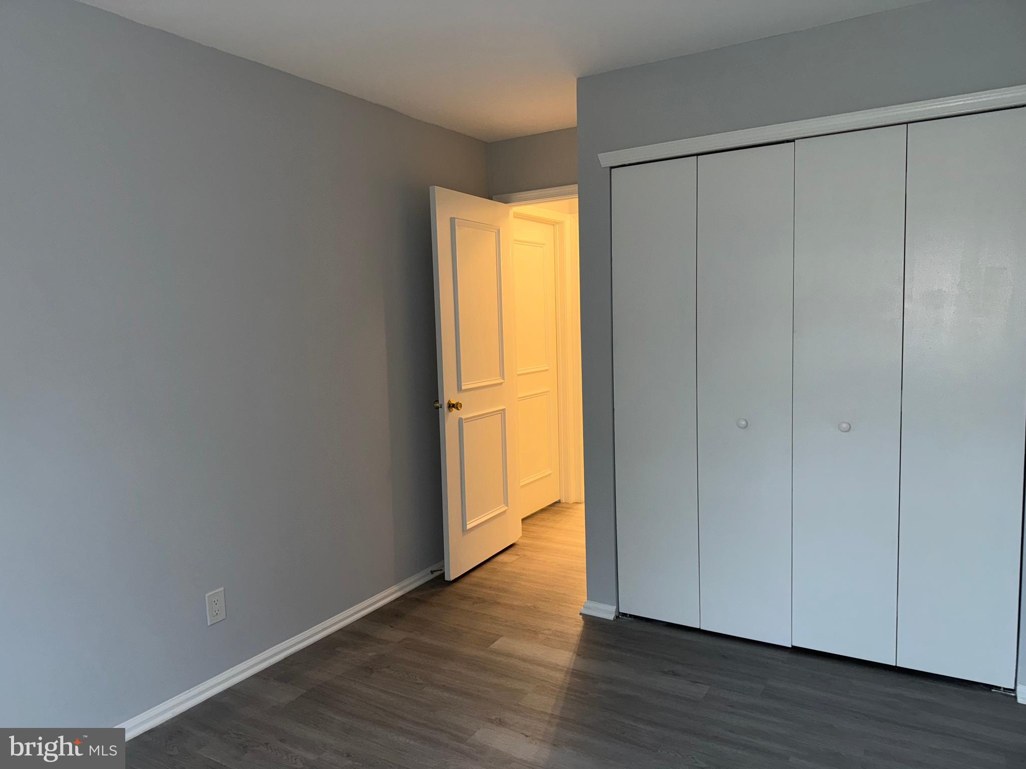 4903 ADELAIDE DRIVE A