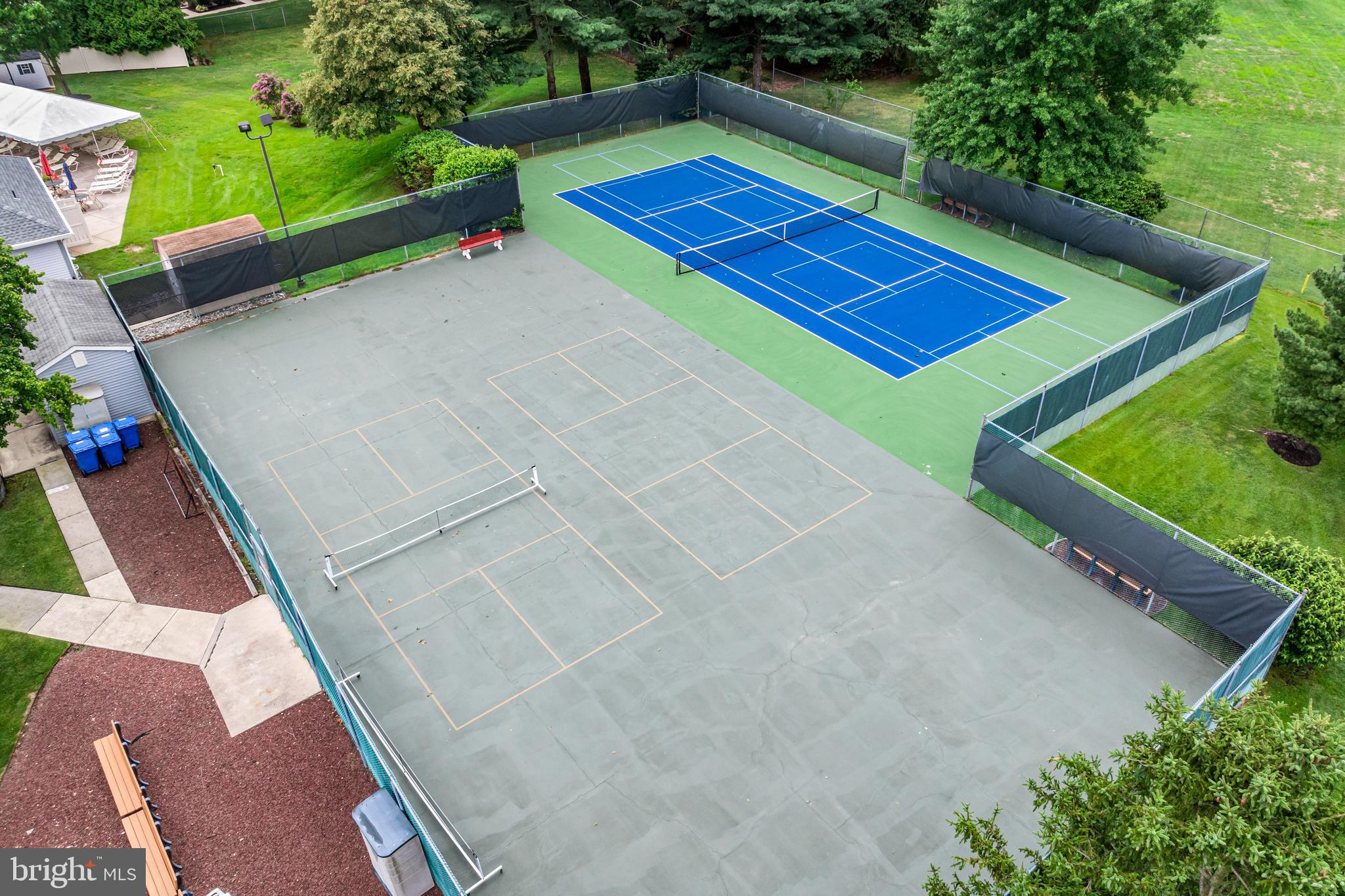 4903 ADELAIDE DRIVE A