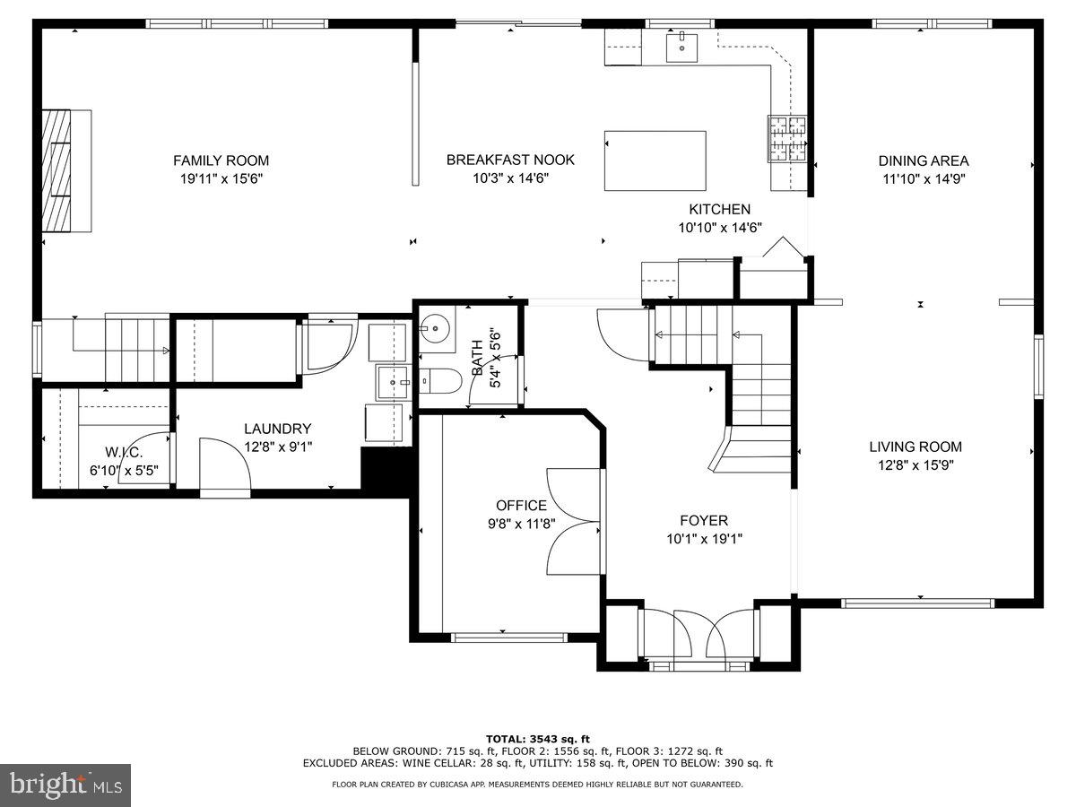 40 COUNTRY SQUIRE LANE