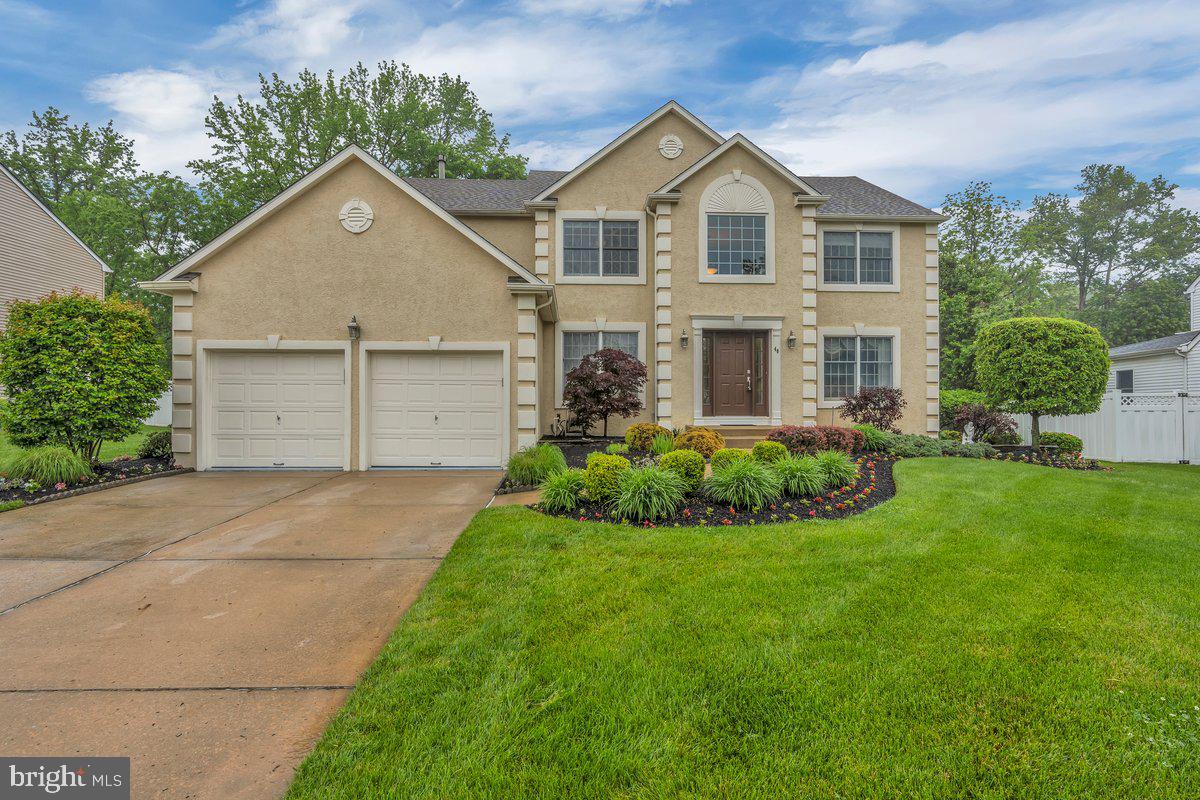 40 COUNTRY SQUIRE LANE