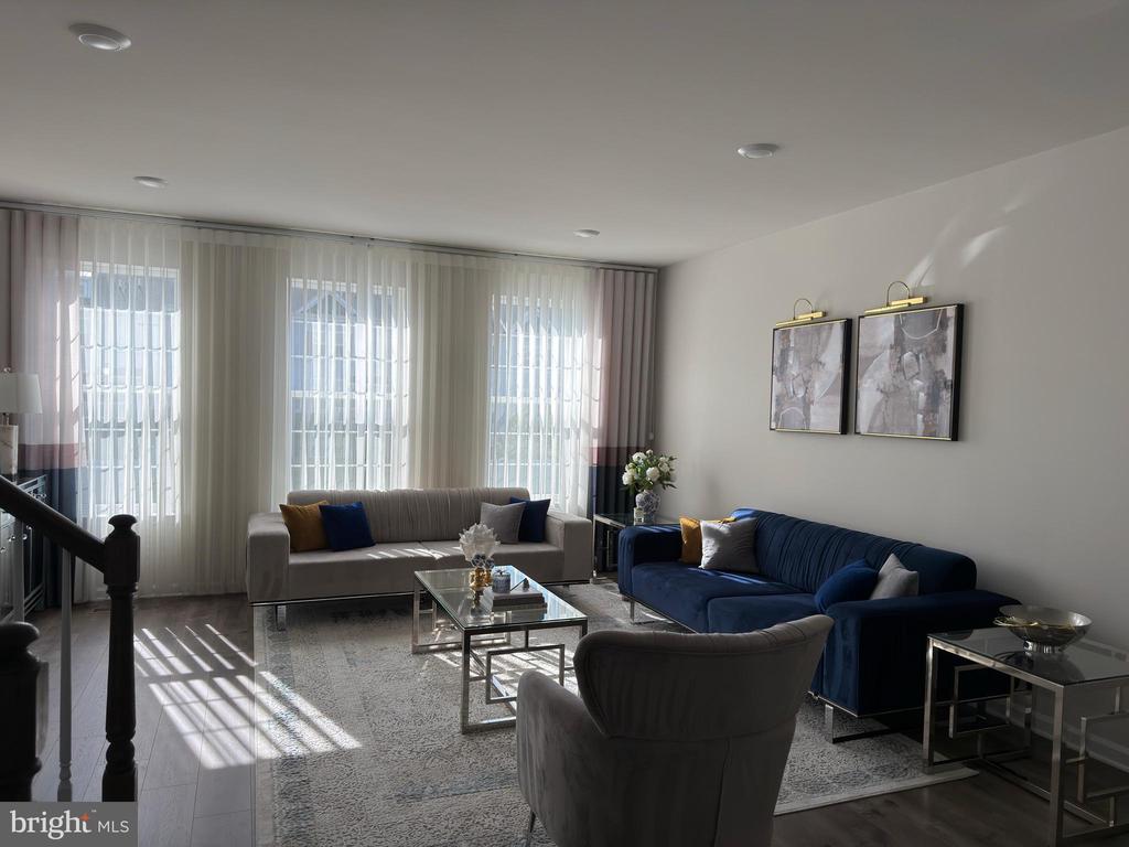 1 AUTUMN PARK BOULEVARD