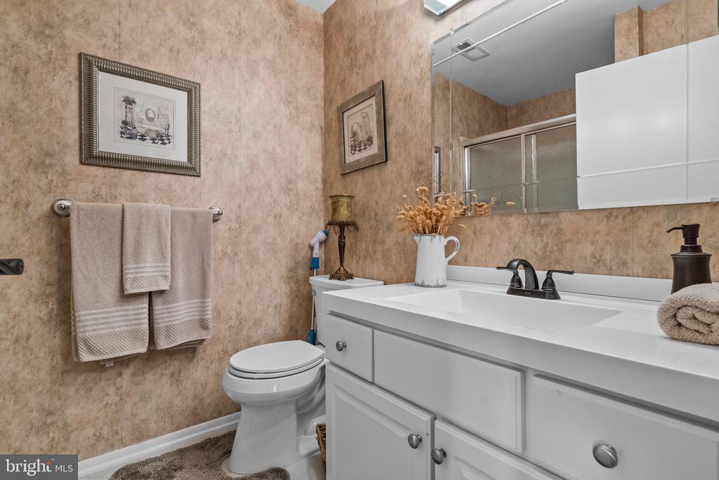 1006 Lindsey Ct