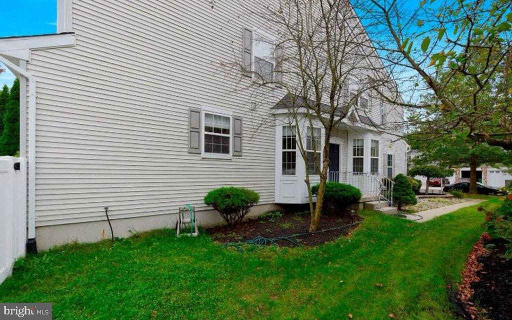 30 CARTER LANE