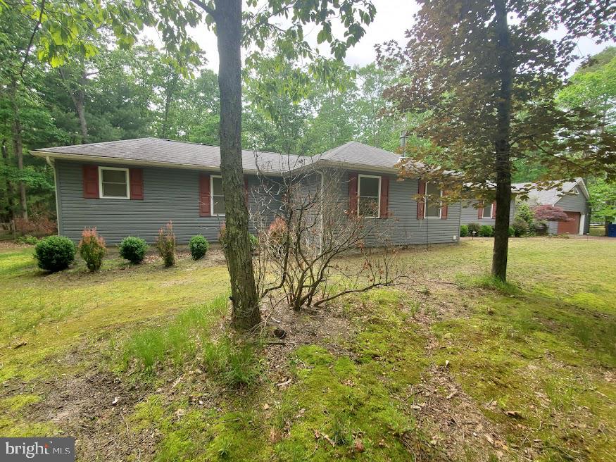 10 STEVENS LANE