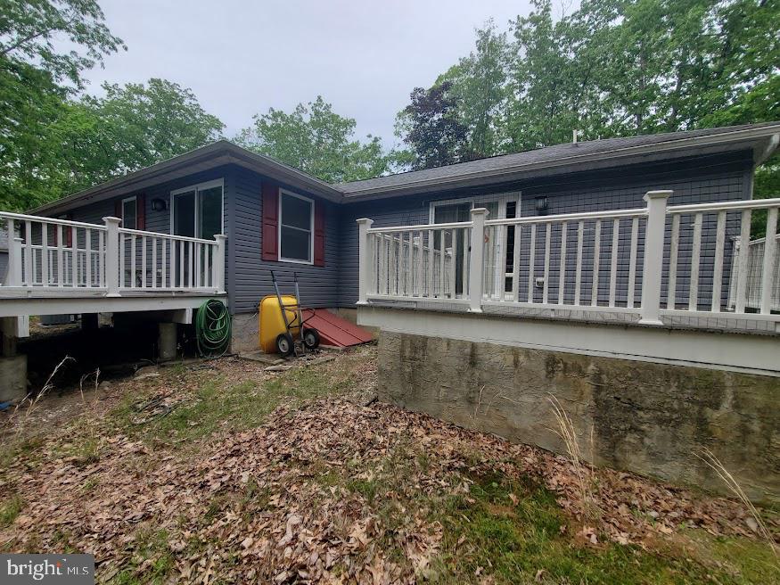 10 STEVENS LANE