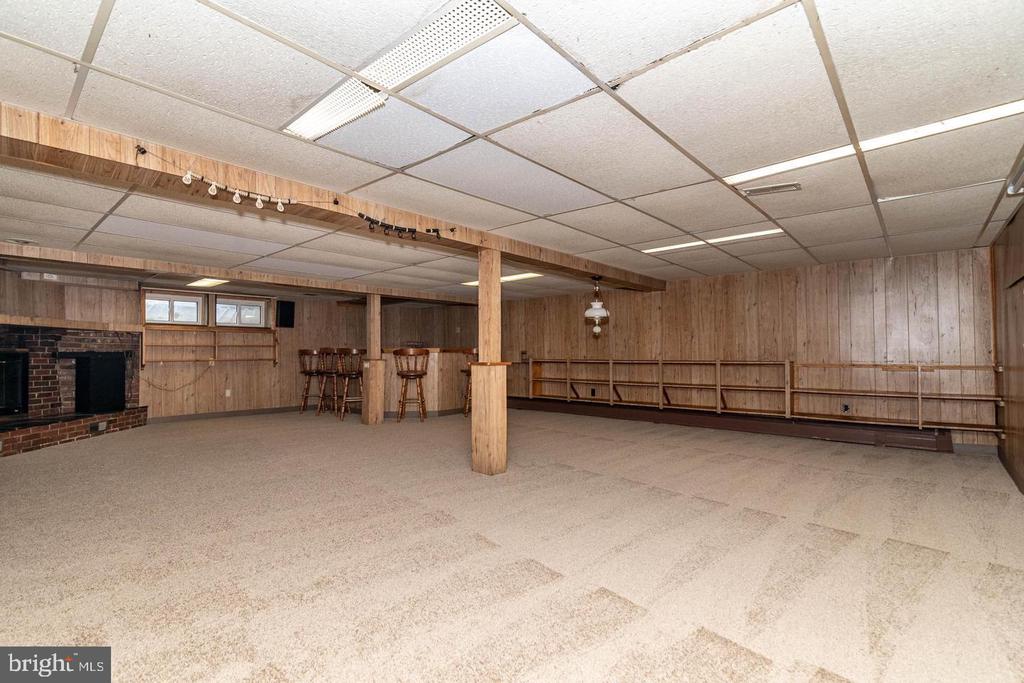 520 POWELL RD
