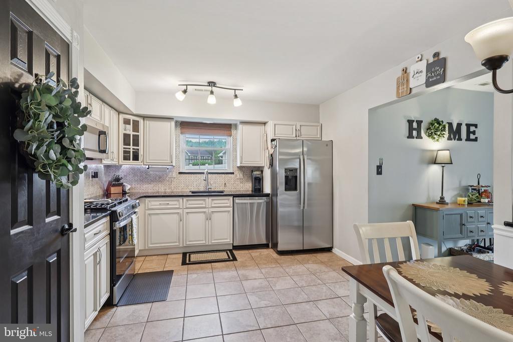 23 Marsham Dr