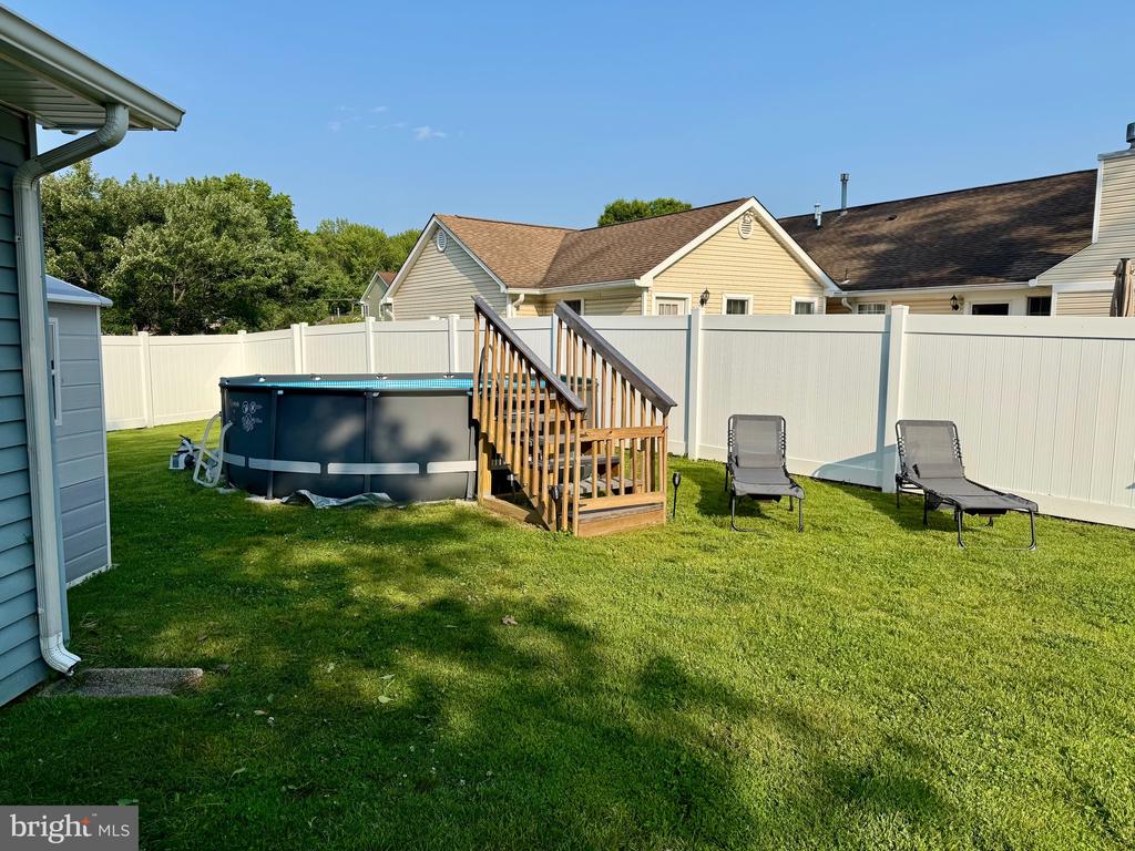 23 Marsham Dr