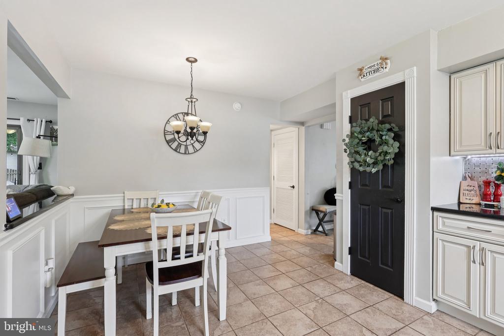 23 Marsham Dr