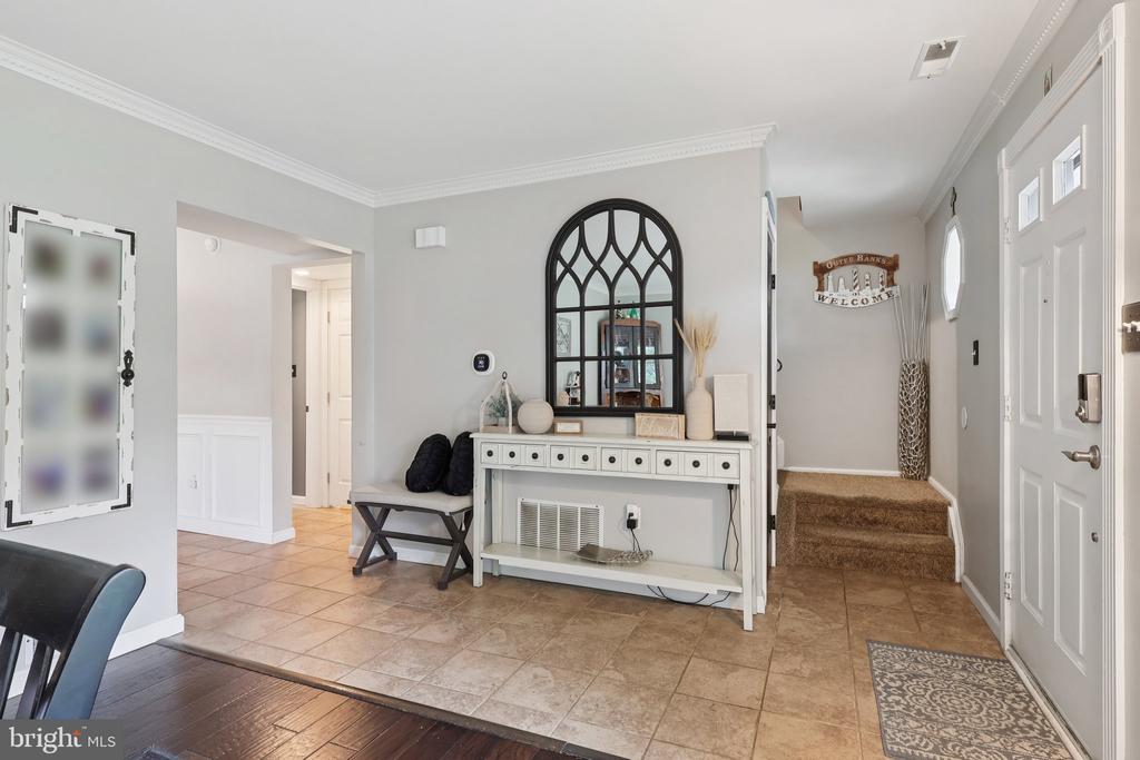 23 Marsham Dr