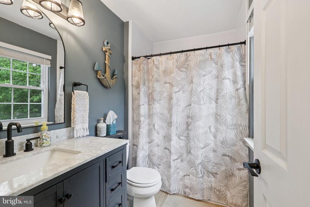 23 Marsham Dr