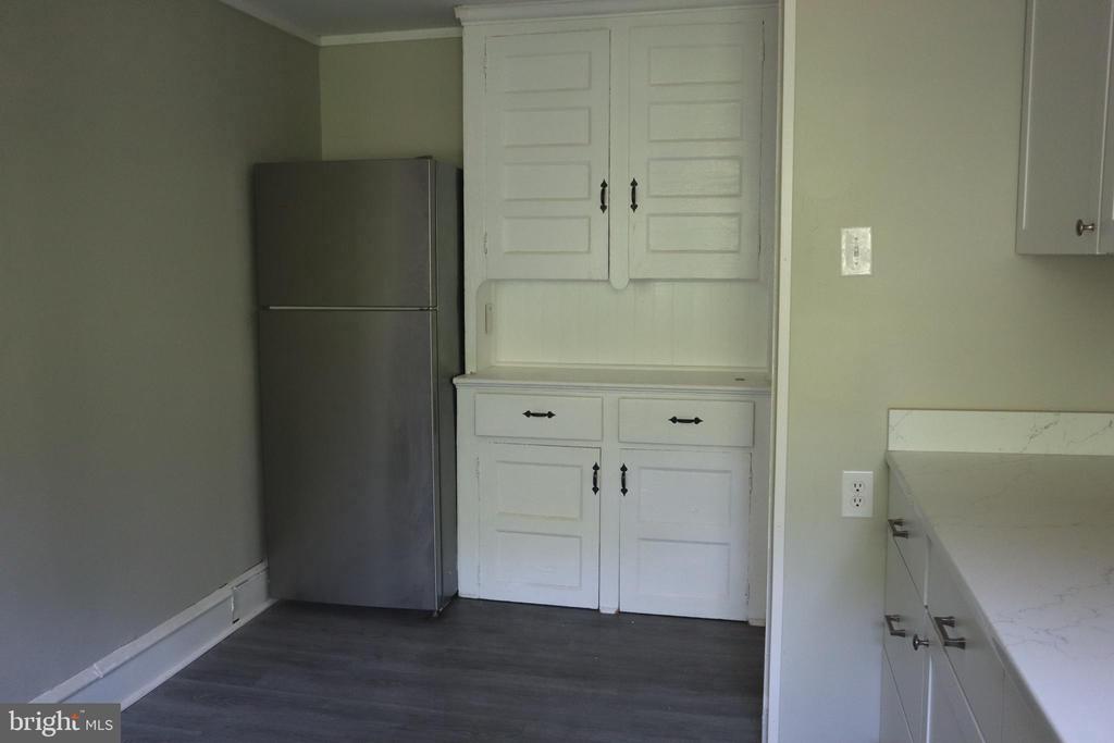 101 MAIN STREET Unit: 3F