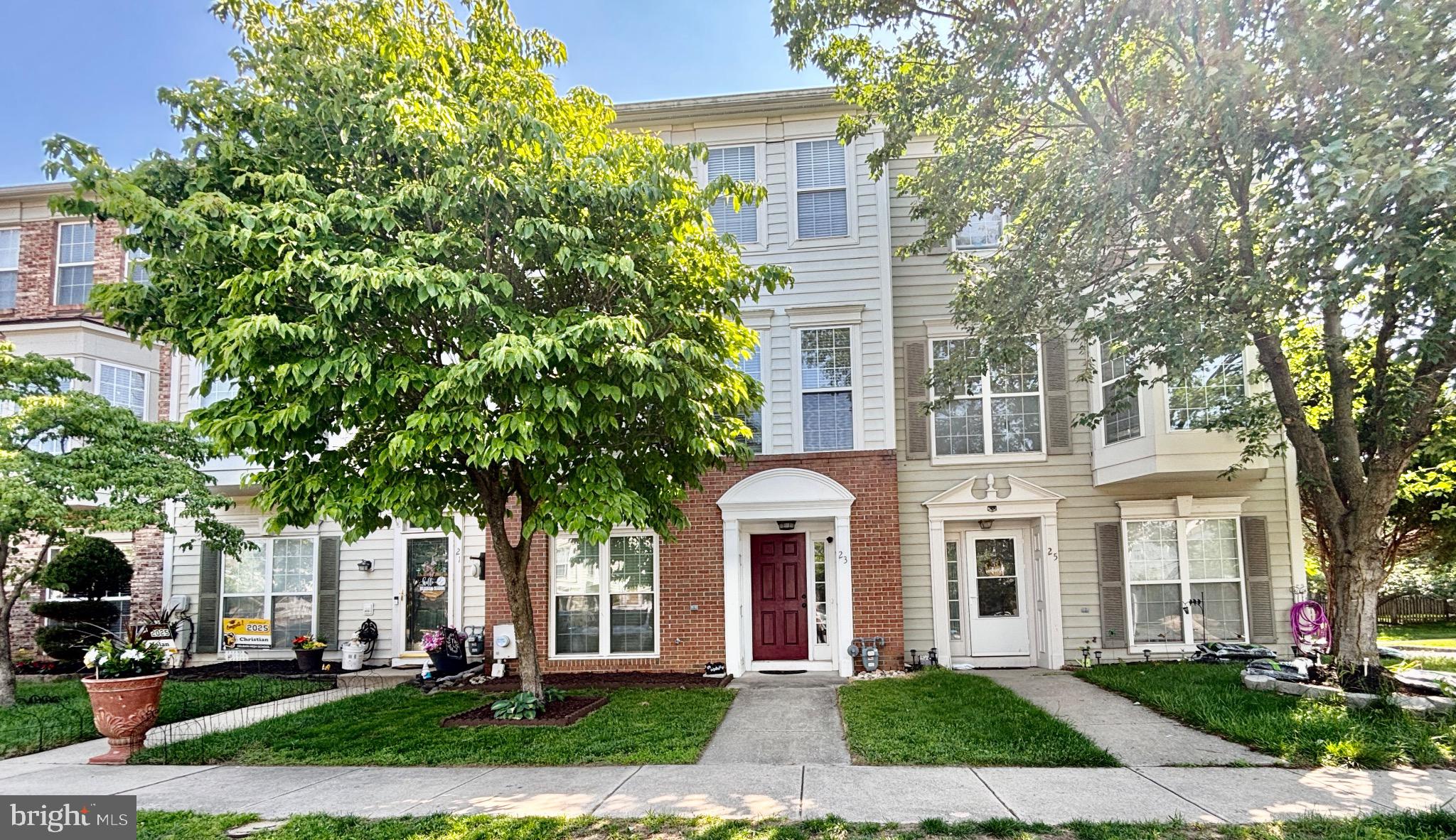 23 LILYBERRY PLACE