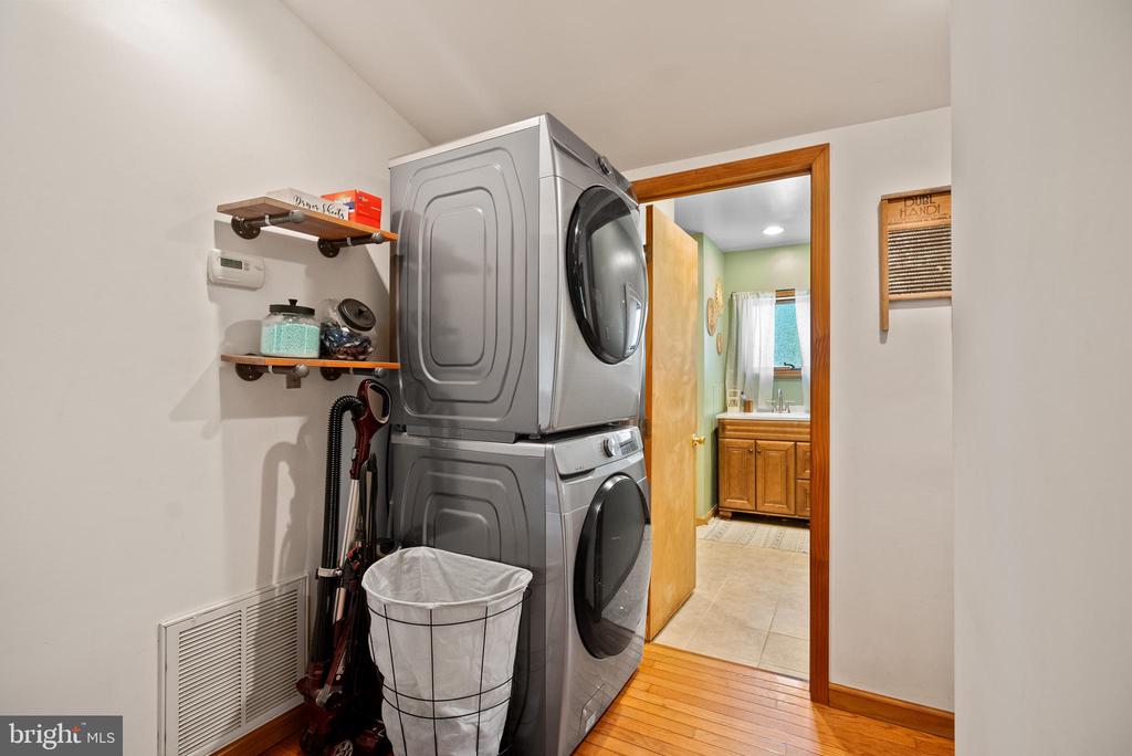 2409 Route 206