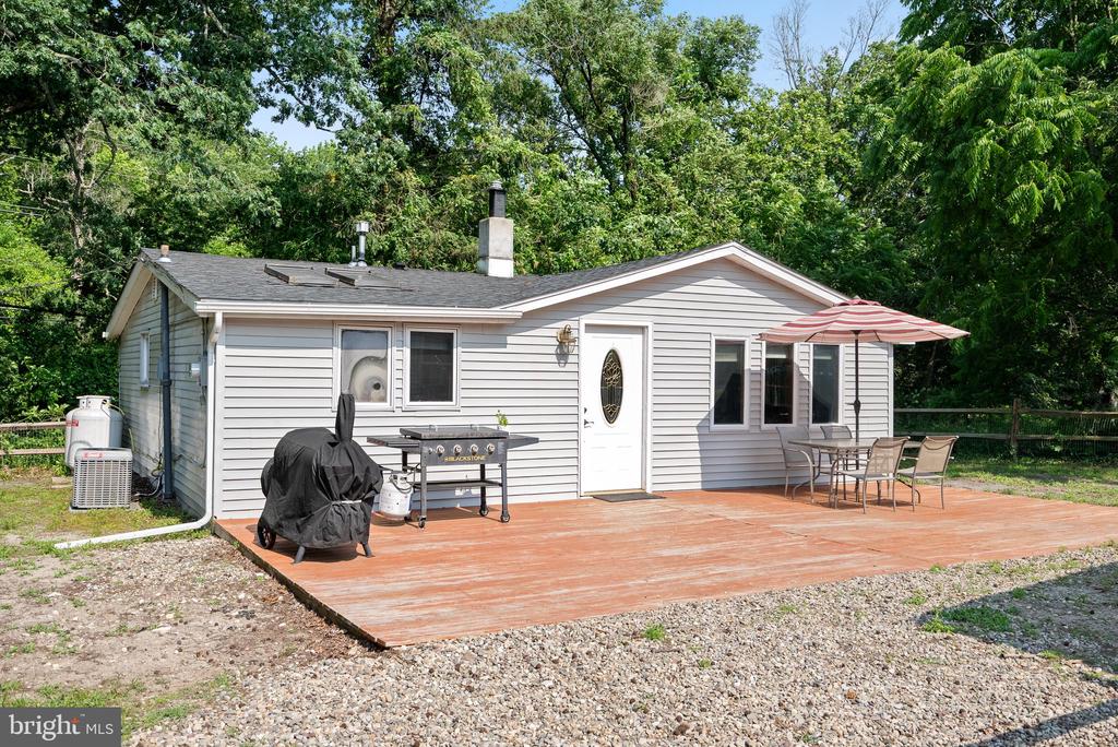 2409 Route 206