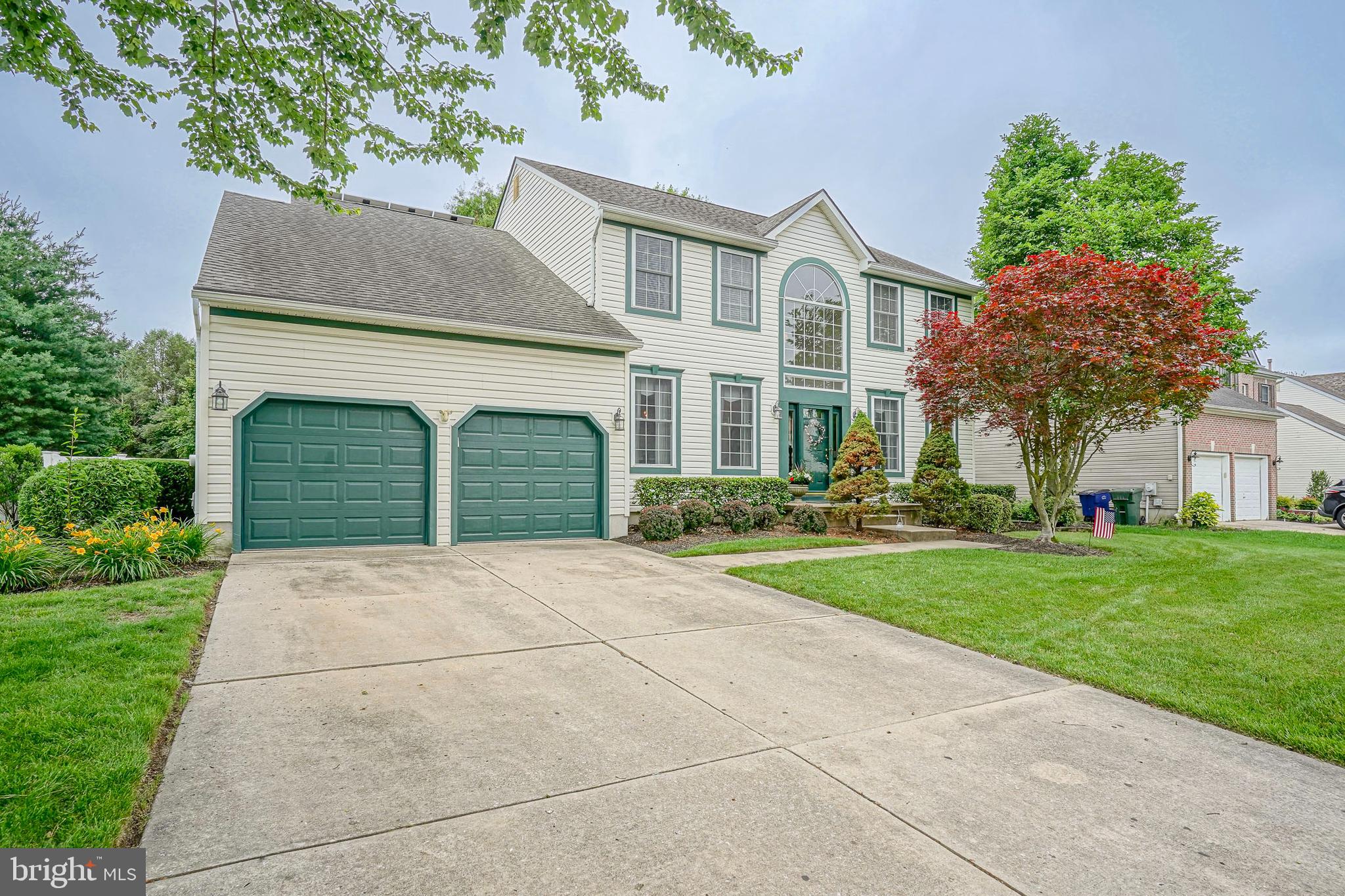 14 THORNHILL DRIVE